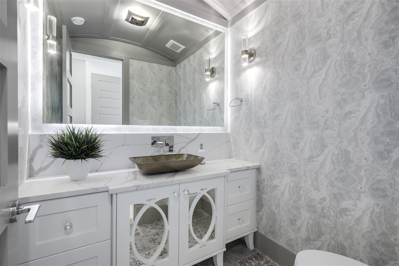 9595 Breden Avenue, Richmond, BC 10