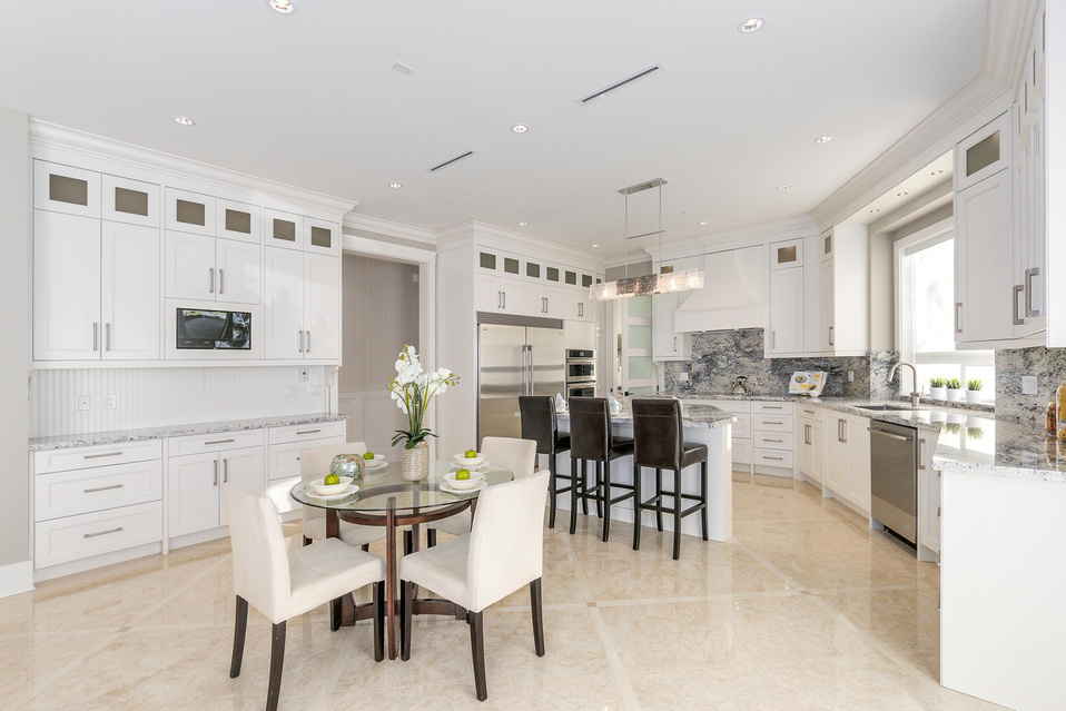 3480 Shuswap Avenue, Richmond, BC 12