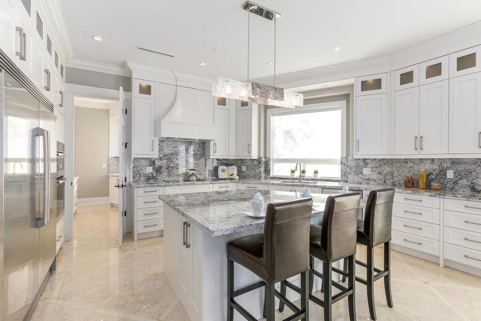 3480 Shuswap Avenue, Richmond, BC 11