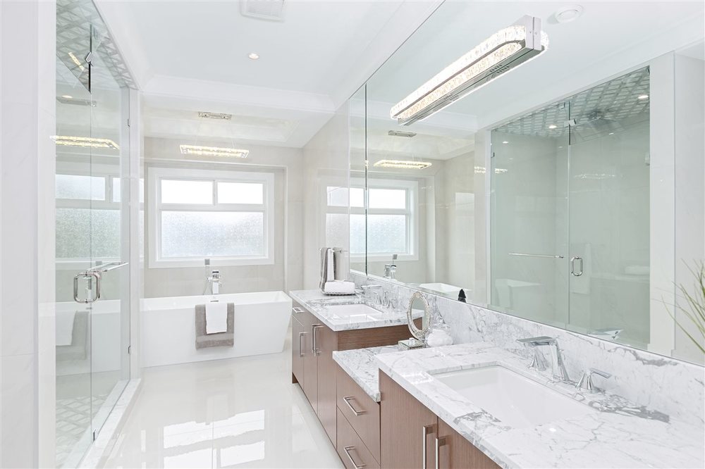 4945 Peterson Drive, Richmond, BC 11