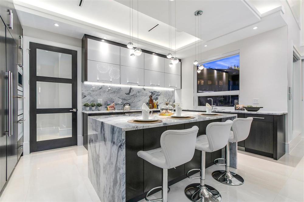 7388 Decourcy Crescent, Richmond, BC 9