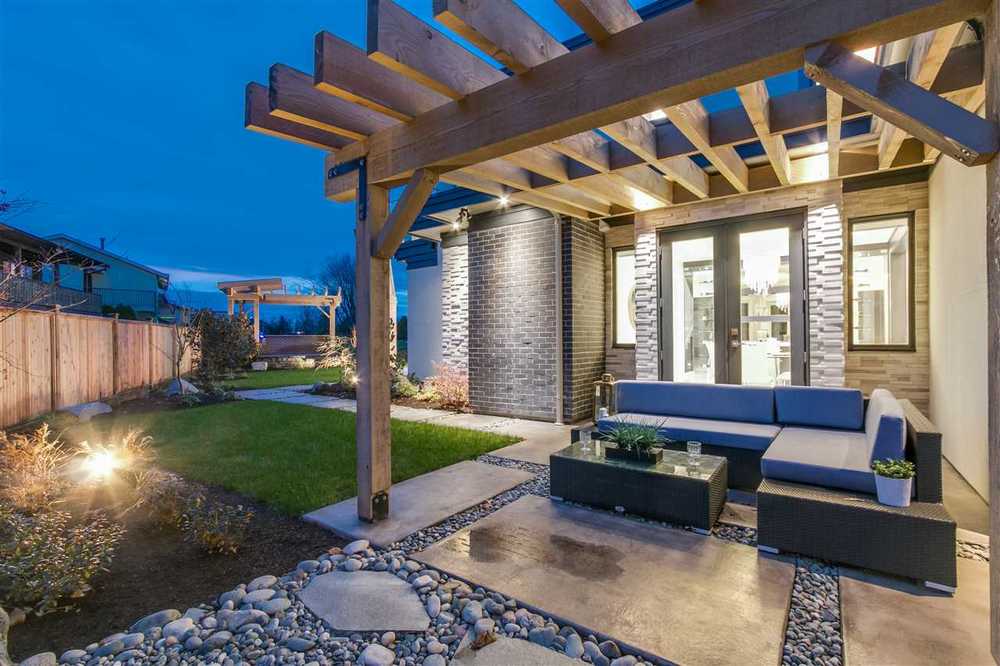 7388 Decourcy Crescent, Richmond, BC 3