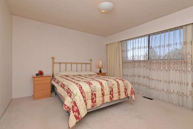 7591 Decourcy Crescent, Richmond, BC 11