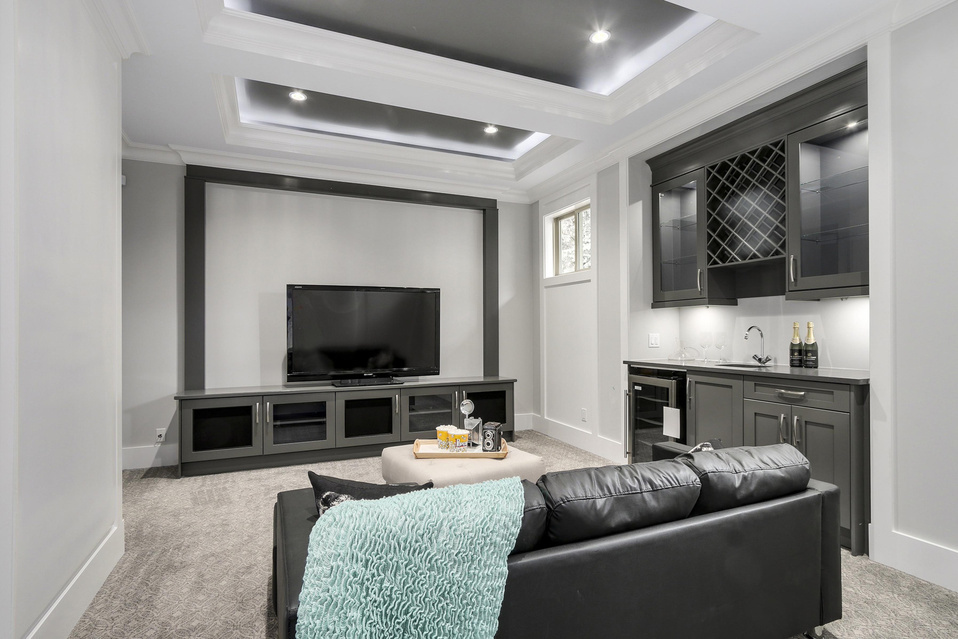 8051 Rosewell Avenue, Richmond, BC 16