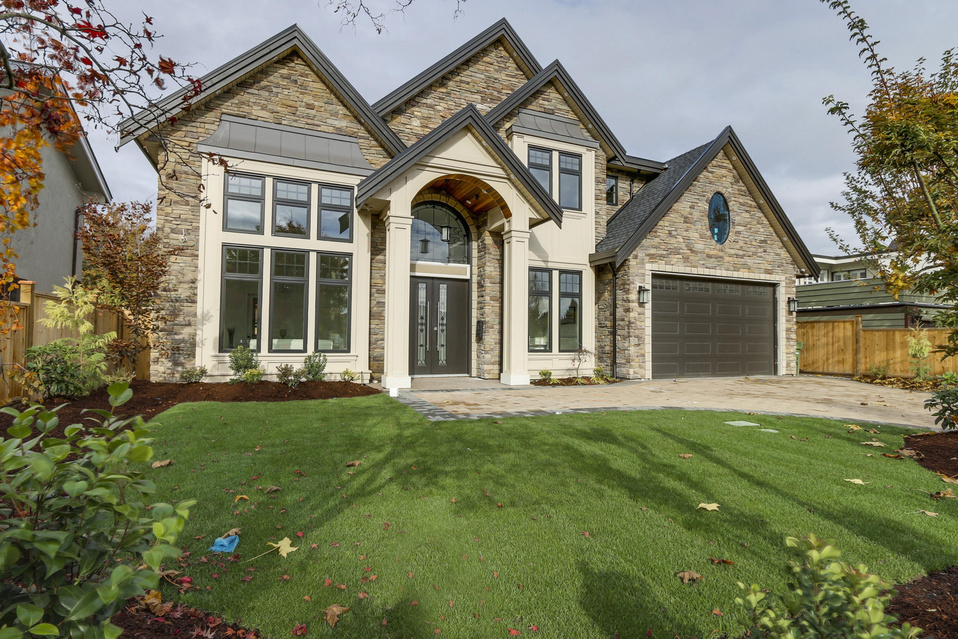 8051 Rosewell Avenue, Richmond, BC 25