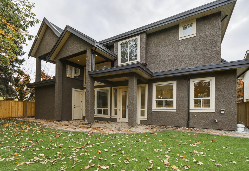 8051 Rosewell Avenue, Richmond, BC 2