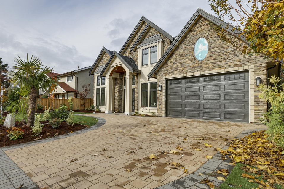 8051 Rosewell Avenue, Richmond, BC 24
