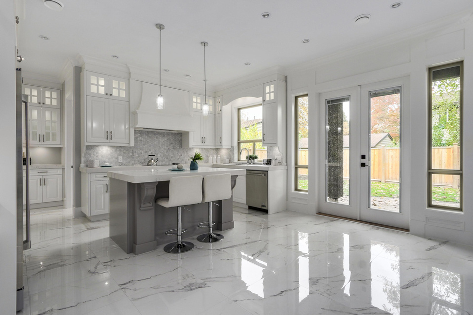 8051 Rosewell Avenue, Richmond, BC 19