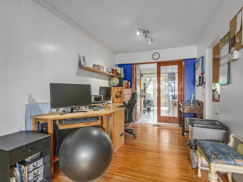 8540 Elsmore Road, Richmond, BC 11