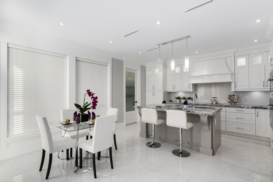 8760 Rosemary Avenue, Richmond, BC 14