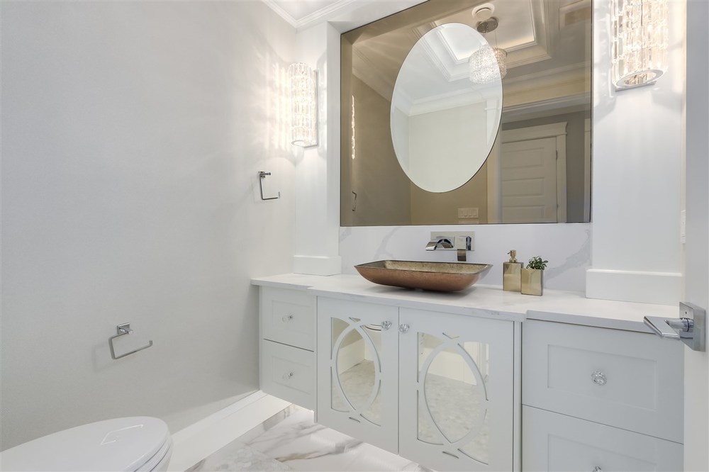9573 Breden Avenue, Richmond, BC 6