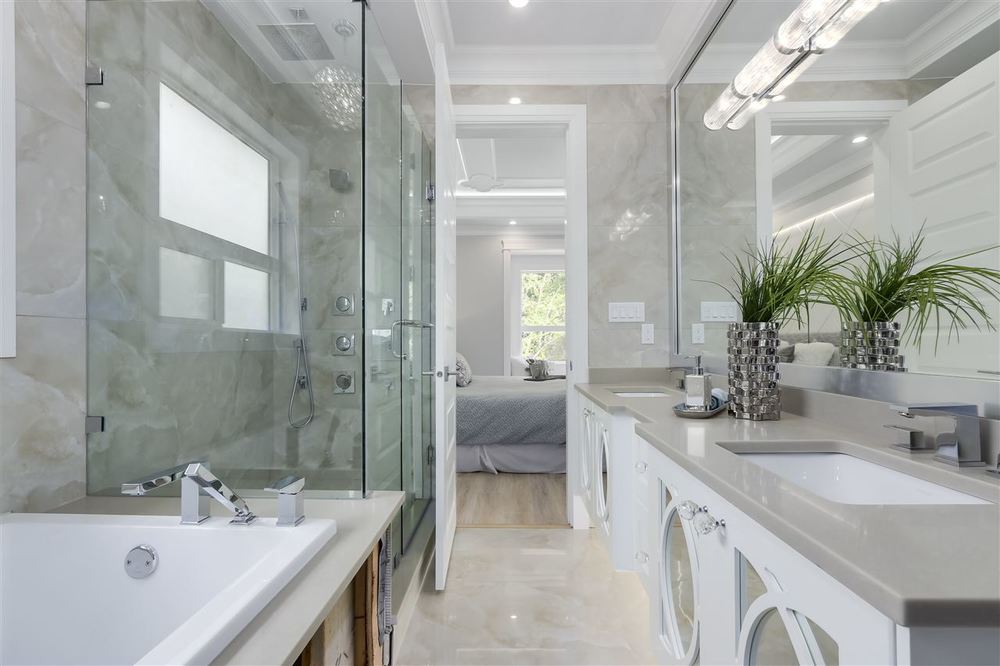 9573 Breden Avenue, Richmond, BC 3