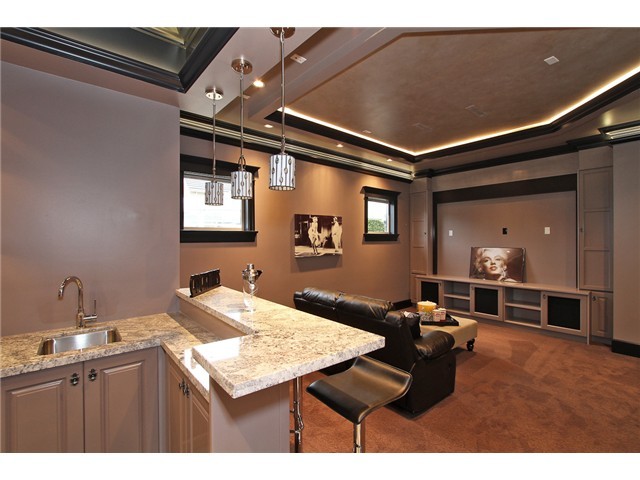 4539 Granville Ave, Richmond, BC 10