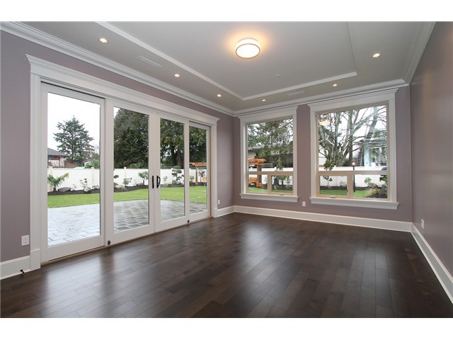 4539 Granville Ave, Richmond, BC 9