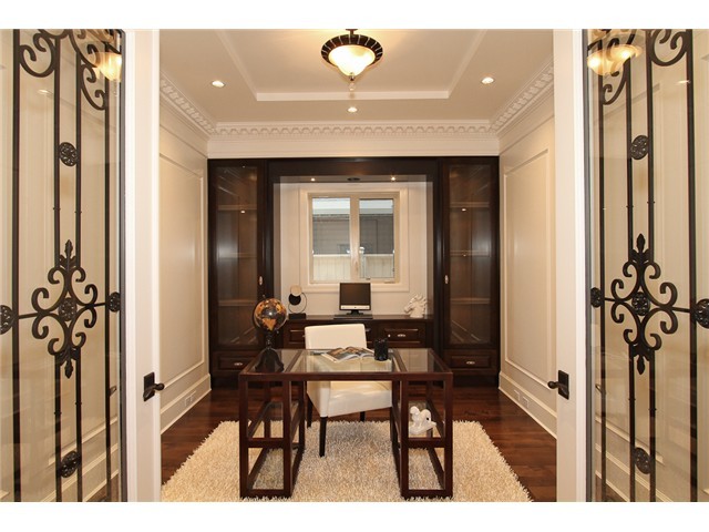 4539 Granville Ave, Richmond, BC 16