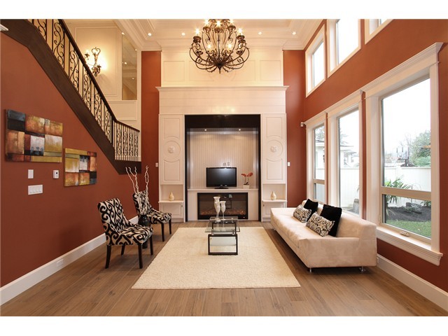4539 Granville Ave, Richmond, BC 14