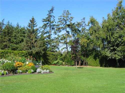 5831 Gibbons Drive, Richmond, BC 4