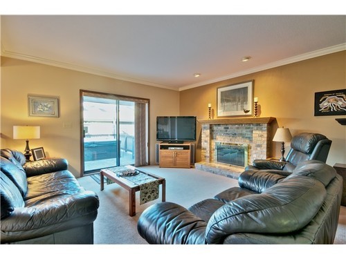 5831 Gibbons Drive, Richmond, BC 12