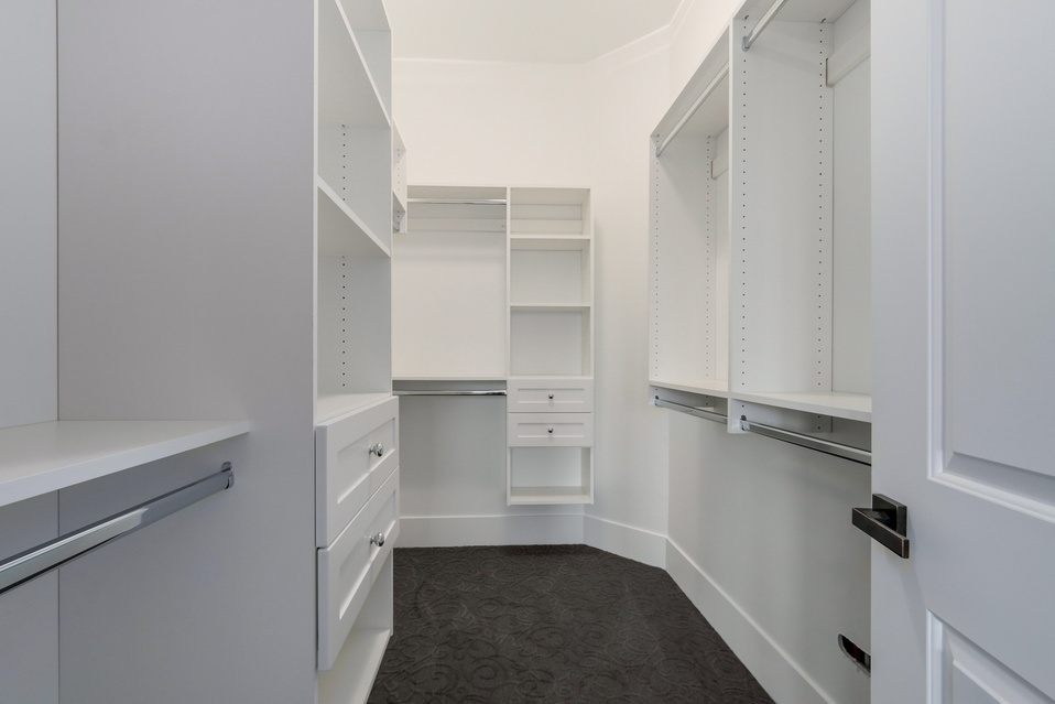 8131 No. 3 Road, Richmond, BC 13