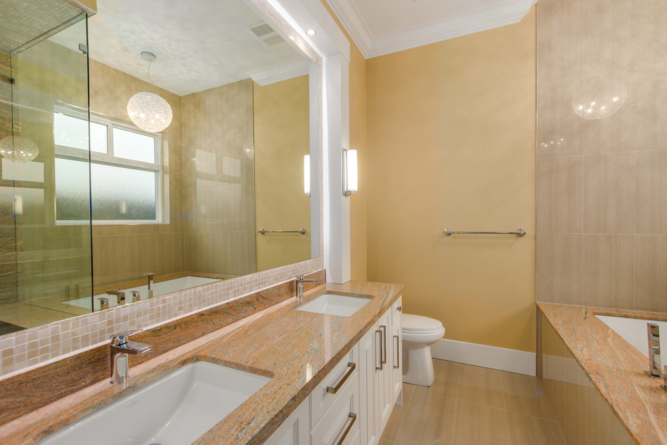 8135 No. 3 Road, Richmond, BC 7