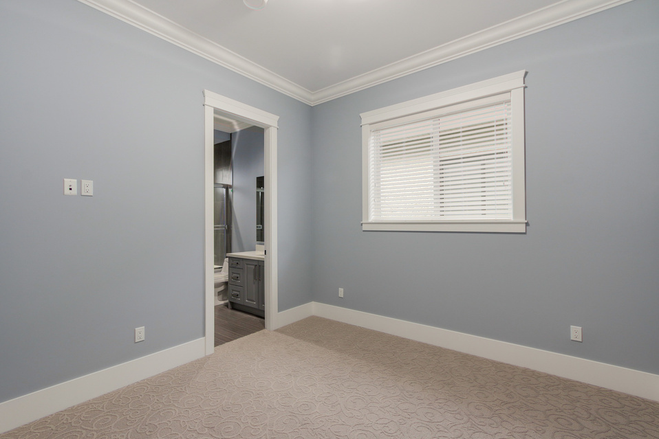 8135 No. 3 Road, Richmond, BC 4