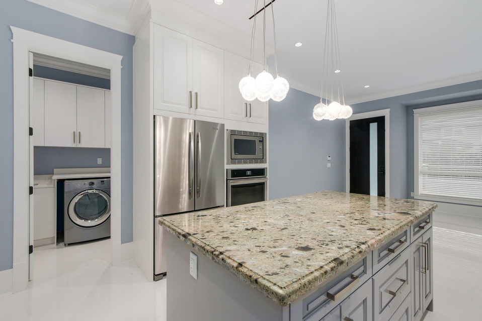 8135 No. 3 Road, Richmond, BC 12