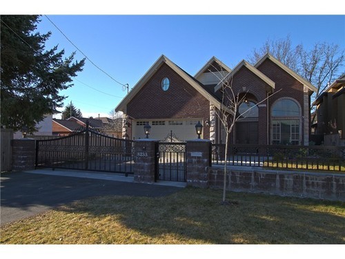 8233 LUNDY Road, Richmond, BC