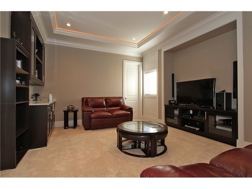 8233 LUNDY Road, Richmond, BC 12