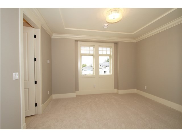 8271 Elsmore Road, Richmond, BC 7