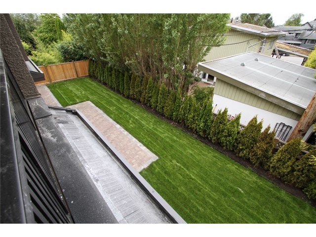8271 Elsmore Road, Richmond, BC 3
