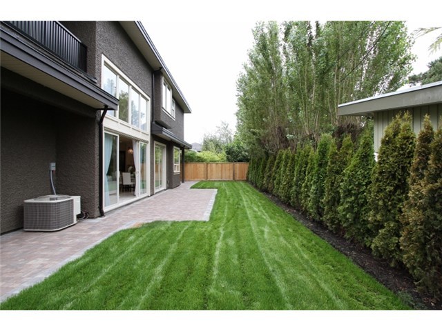 8271 Elsmore Road, Richmond, BC 2