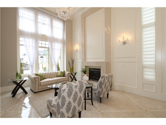8271 Elsmore Road, Richmond, BC 19