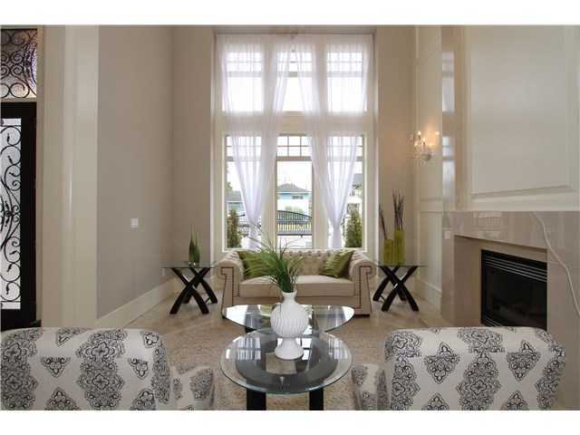 8271 Elsmore Road, Richmond, BC 18