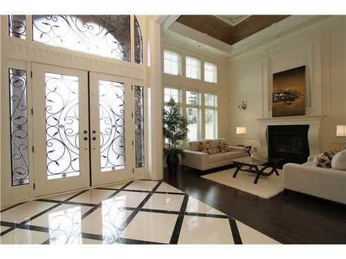 8828 MOORE Road, Richmond, B 10