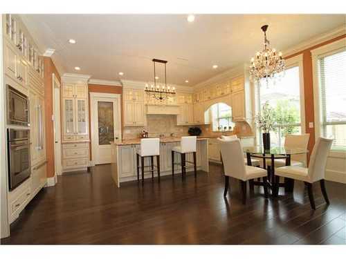 8828 MOORE Road, Richmond, B 7