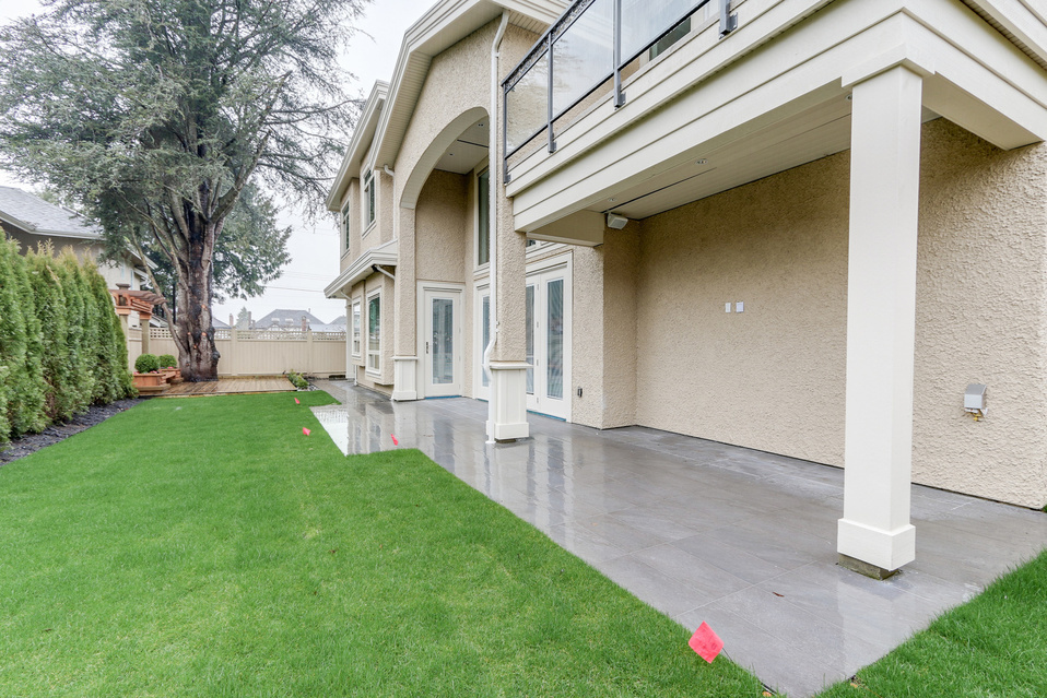 9531 Gilbert Crescent, Richmond, BC 2