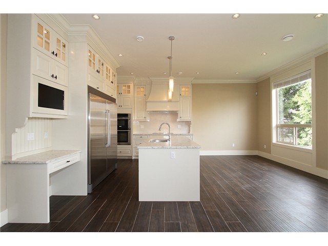 4531 Windjammer Drive, Richmond, BC 12