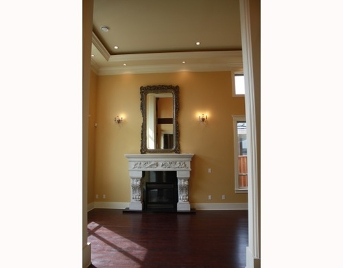 7811 AFTON Drive, Richmond, BC 9