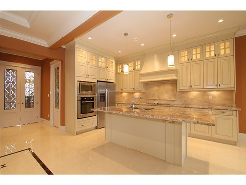 8211 LUNDY Road, Richmond, BC 8