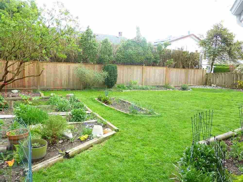 8660 ROSEHILL DRIVE, Richmond, BC 2
