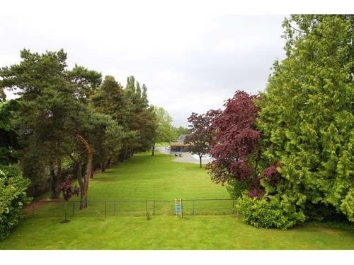 9351 KIRKMOND Crescent, Richmond, BC 2