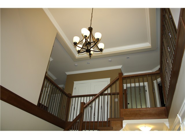 10208 GILMORE Crescent, Richmond, BC 8