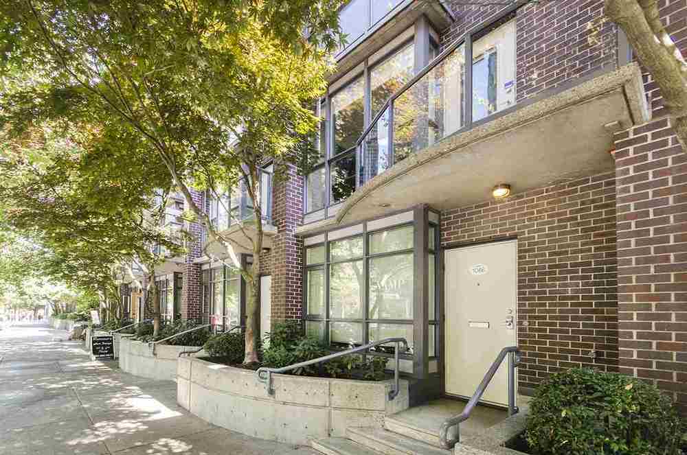 1086 HORNBY STREET, Vancouver West, BC 21