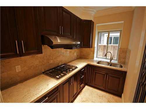 8233 NO 3 Road, Richmond, BC 7