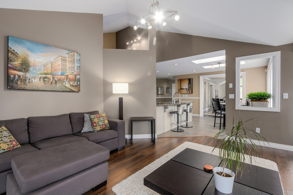 9588 Capstan Way, 'The Oaks", Richmond, BC 10