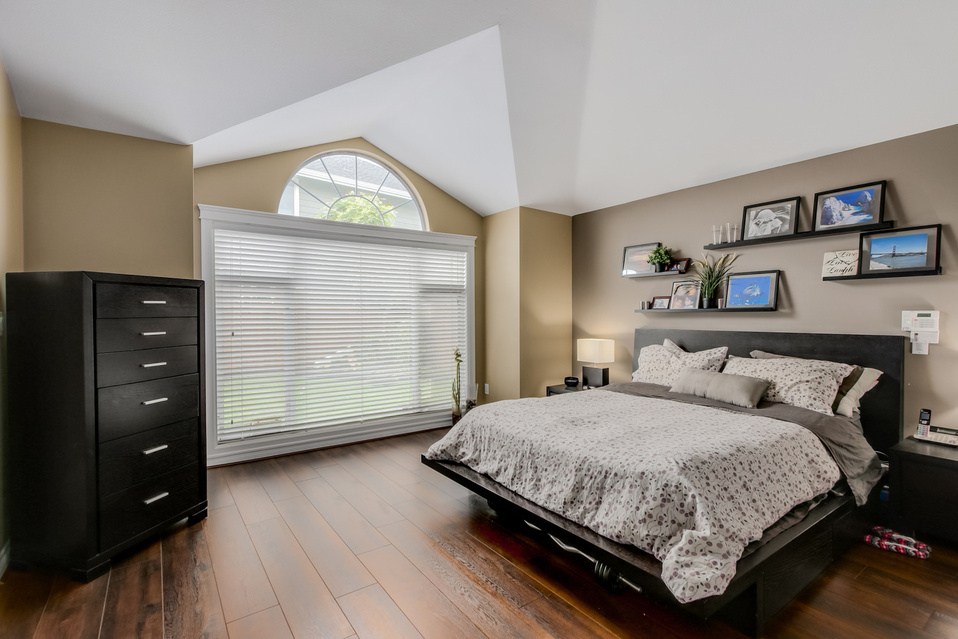 9588 Capstan Way, 'The Oaks", Richmond, BC 9