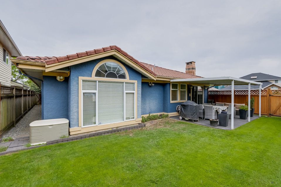 9588 Capstan Way, 'The Oaks", Richmond, BC 3