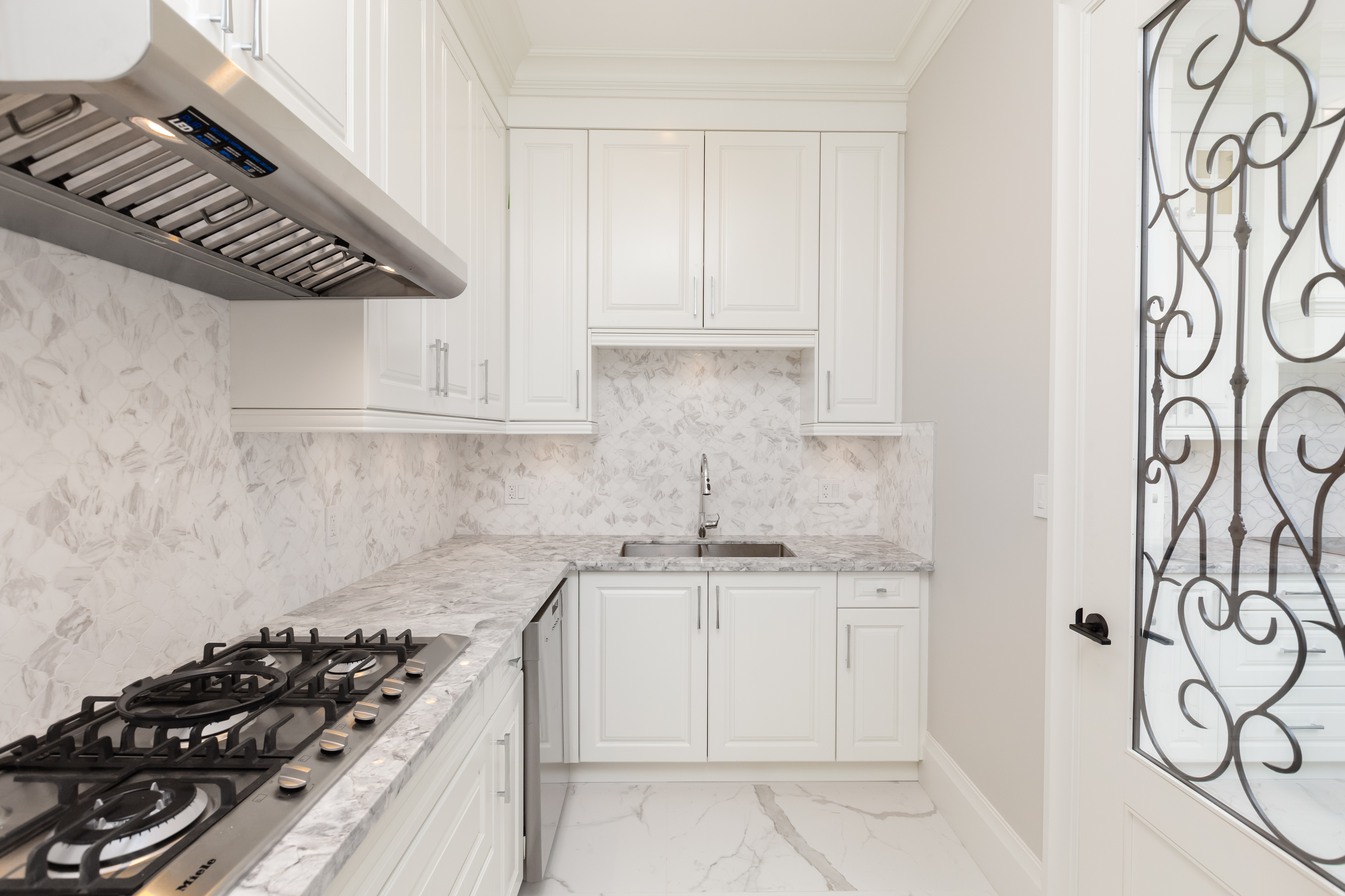 9428 Palmer Road, Richmond 13