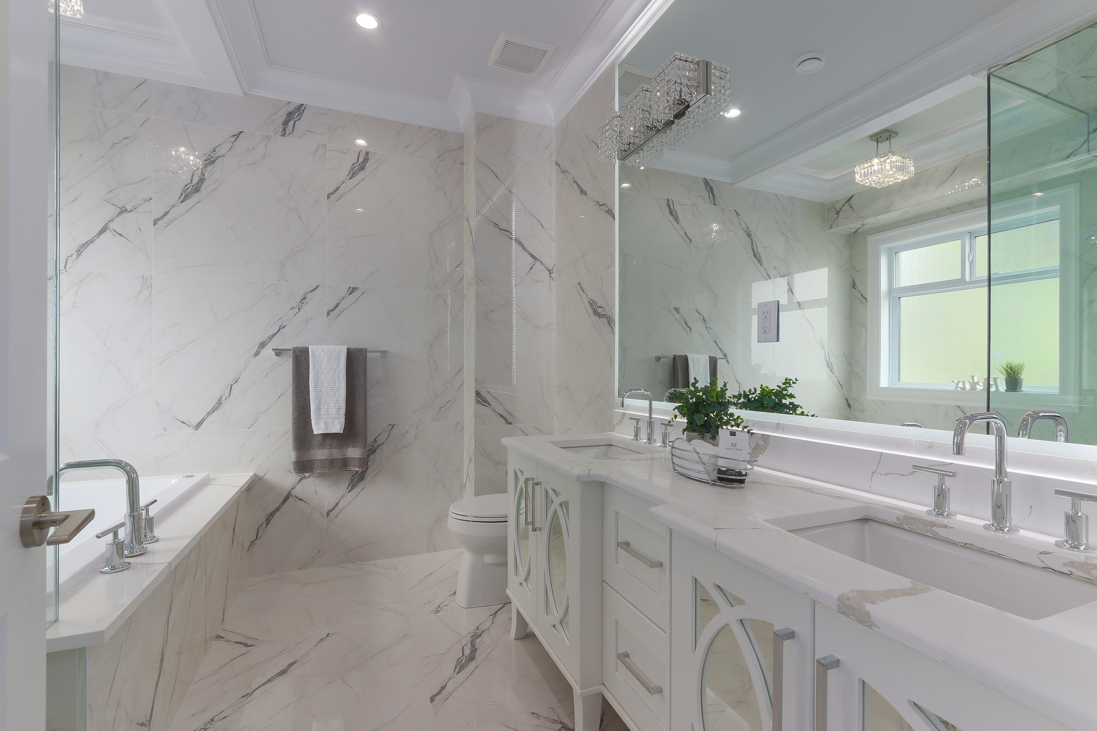 8431 Rosehill Drive 15