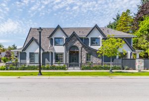 7451 Bridge Street, Richmond